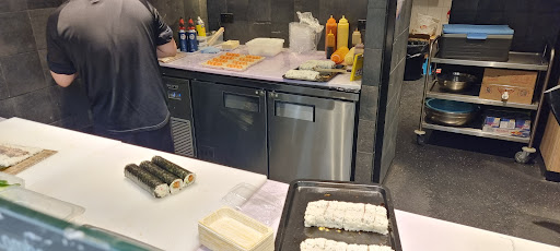Kini Sushi Gallery - Australia