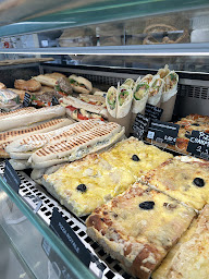 Photo n°4 de La Maison Fosséenne à Fos-sur-Mer (Boulangerie)