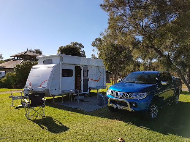 McLaren Vale Lakeside Caravan Park