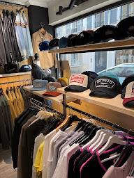 Photo n°19 de VD77 à Crécy-la-Chapelle (Magasin de vêtements vintage)