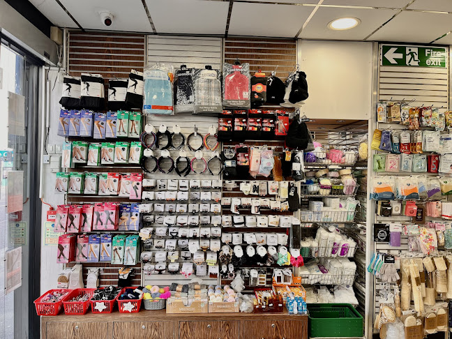 Warwick Pharmacy + Travel Clinic + Blood Tests - London