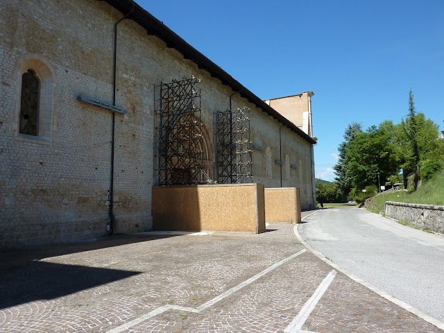 Basilique Sainte - Marie de Collemaggio