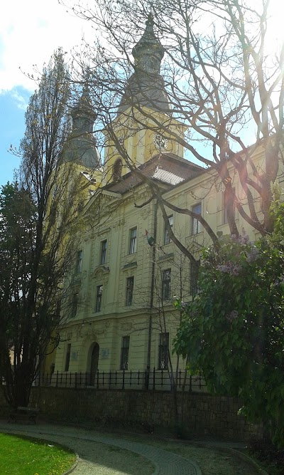 Photos of Saint Bern&aacute;t Church - Roman Catholic Church
