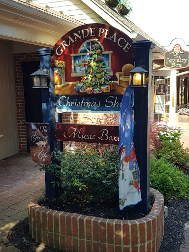 Lancaster Garden Of Hope - Thumbnail