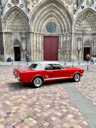 Photo n°15 de Love Car - Location voiture de mariage à Tour-en-Bessin (Prestataire de mariage)