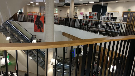 Southwater Library - Thumbnail