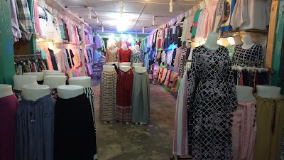 Photos of Siti Busana