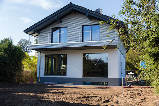 FriStD-Bau ZuB GmbH & Co.KG, Zimmerei / Dachdeckerei und Baufirma - Thumbnail