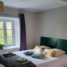 Photo n°18 de Le Clos Ayanna, Maison et Chambres d'hôtes à Crémieu (Chambre d'hôtes)