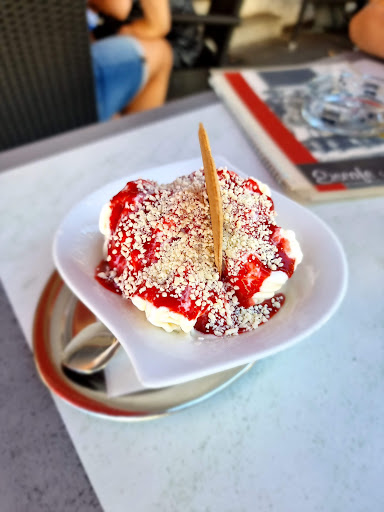 Eis-Café-Mario Gallery - Germany