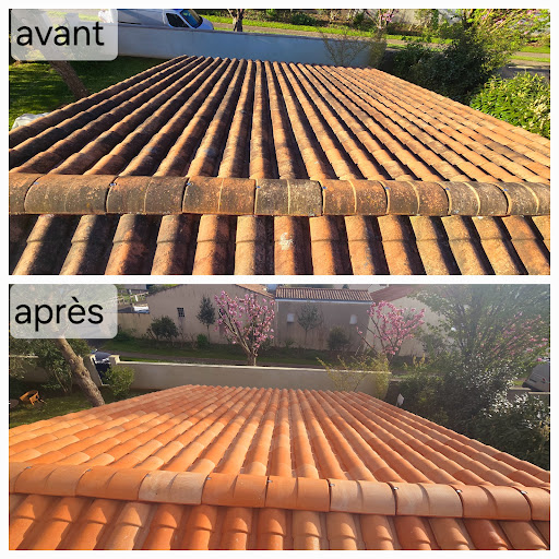 Photo de Pro Toiture 79 - Couvreur zingueur Niort | Ravalement | Charpentier Entretien de toiture Deux-Sèvres 79 Niort à Niort (79000)