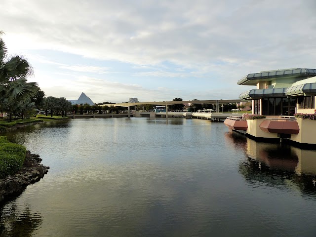 America Gardens Theater