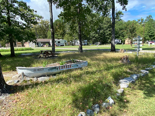 Lunker Lodge and RV Park - Thumbnail
