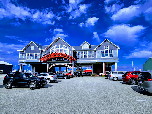 The Hook Lakeside Grill - Thumbnail