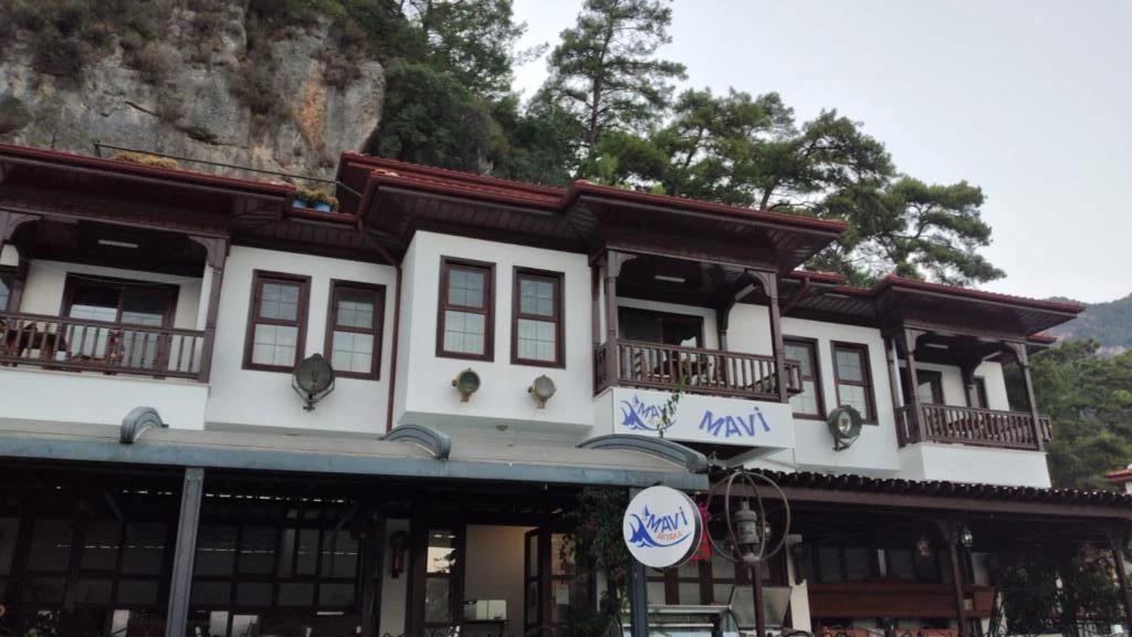 AKYAKA YACHT CLUB