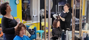 Photo n°3 de Le Petit Théâtre à Nancy (Salon de coiffure)