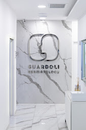 Photo n°13 de Dr Davide GUARDOLI à Nice (Clinique dermatologique)