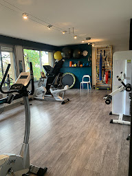 Photo n°1 de BARDY BESOMBES Eva, kiné spécialisée épaules rachis cervical et Puncture sèche à Sébazac-Concourès (Kinésithérapeute)