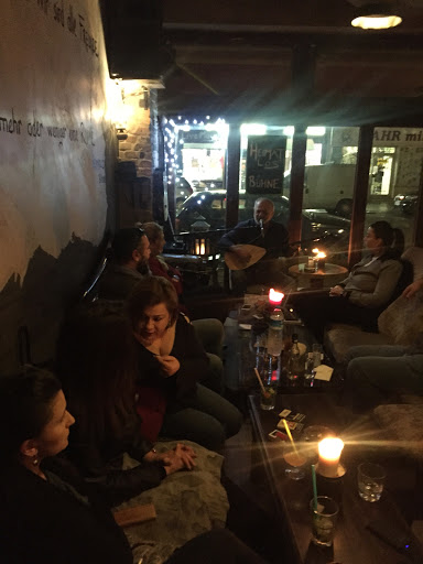 Ruine Bar - Visual
