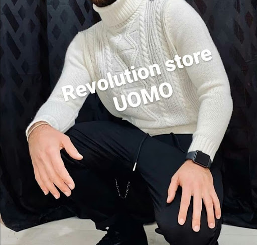 Revolution store - Visual