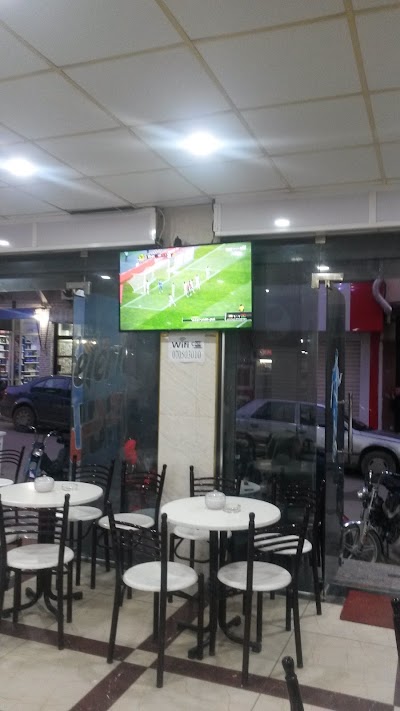 Photos of Caf&eacute; Bruce Lee, Ex Boudjarfa