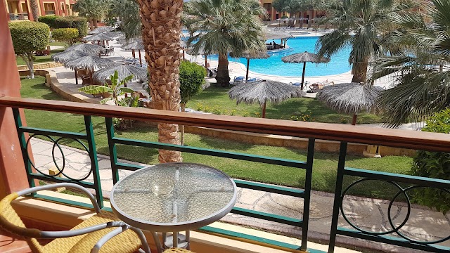 Magic Tulip Beach Resort