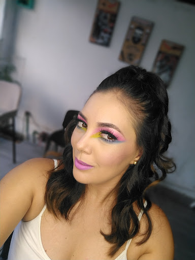 Vero Velázquez "Estilista" - Thumbnail