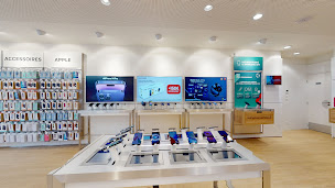 Photo n°18 de Boutique SFR Lons Le Saunier à Lons-le-Saunier (Opérateur téléphonique)