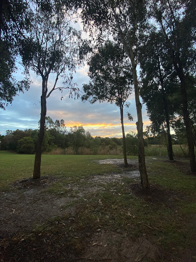 Pincally Crescent Park - Thumbnail