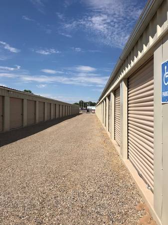 627 Self Storage