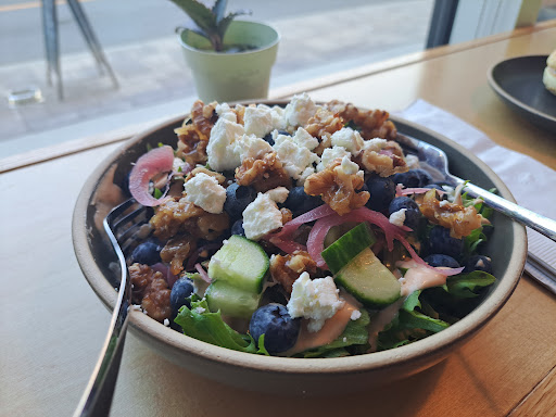 The Squeeze - Salad and Smoothie Bar - Thumbnail