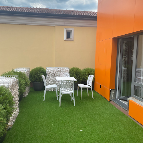 B & D apartments delux