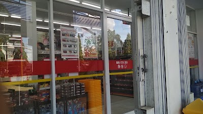 Photos of Alfamart Parit Cabang Kiri