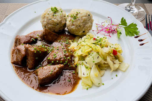 Ahrner Wirt Restaurant & Pizzeria - Thumbnail