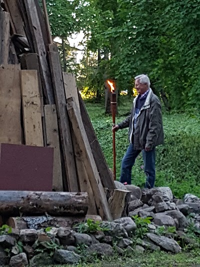 Photos of Vaek&uuml;la m&otilde;is