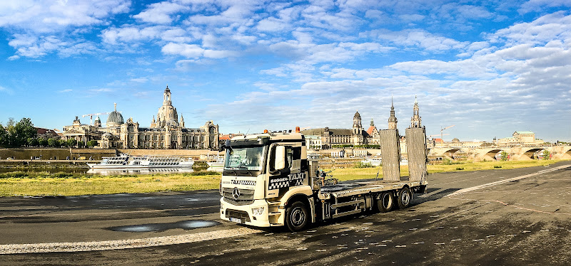 Baggertaxi ZTS Dresden GmbH & Co. KG