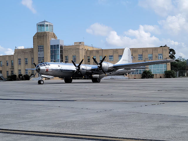 New Orleans Lakefront Airport by null
