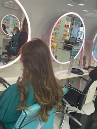 Photo n°12 de Tchip Coiffure à Paris (Salon de coiffure)