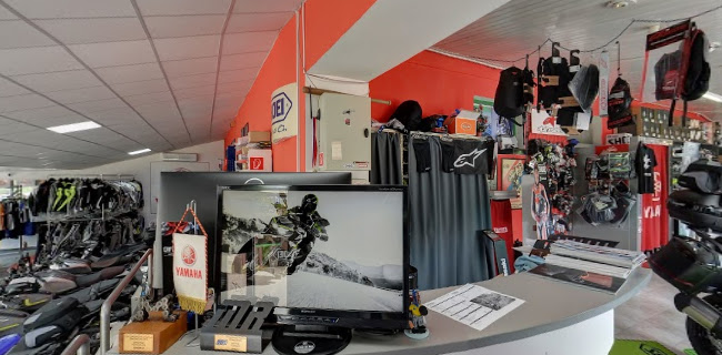 Jakub Vallo - autorizovaný predaj a servis produktov Yamaha ,Kawasaki ,Aprilia,Vespa a Piaggio Otváracie hodiny