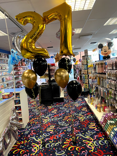 Partyland - Visual