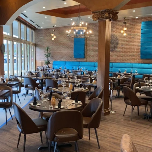 Divan Restaurant of McLean Logo