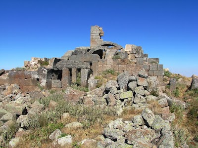 1001 Kilise Mahalaç Şapeli (Mahalac Chapel)