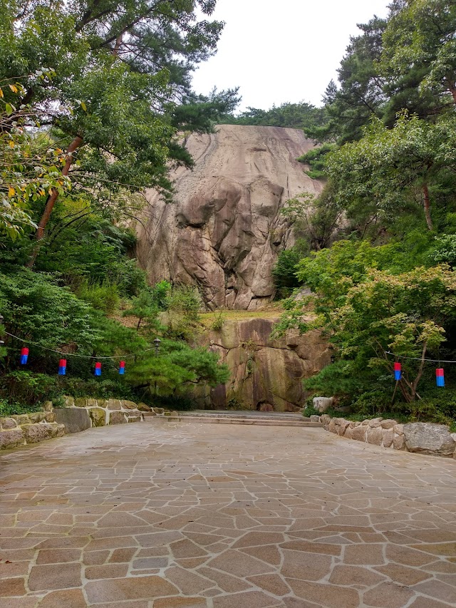 Seokpajeong