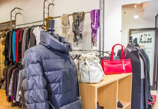 Cassandra Boutique