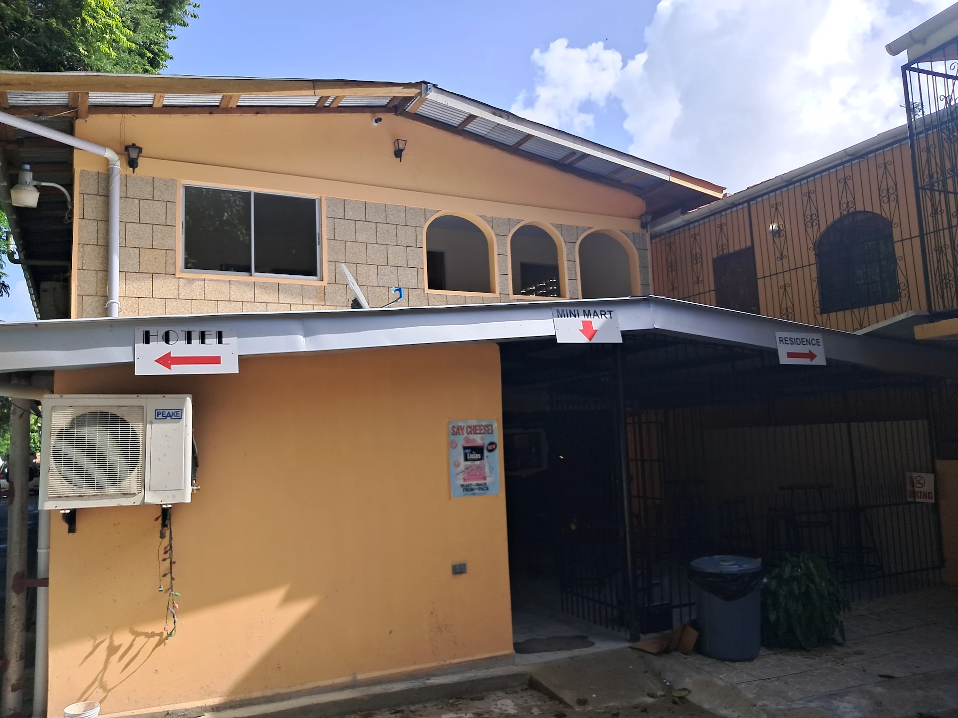 QUARRYVILLE HOTEL ROOMS AND APARTAMENT RENTAL