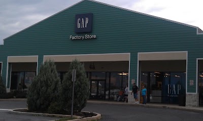 Photos of Tanger Outlets Lancaster