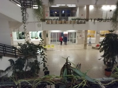 Photos of Fej&eacute;r Megyei Szent Gy&ouml;rgy Egyetemi Oktat&oacute; K&oacute;rh&aacute;z II. J&aacute;r&oacute;beteg szakrendelő