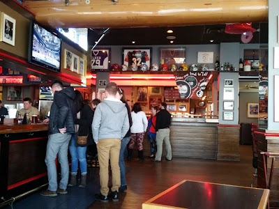 Photos of Montgomery Inn-Boathouse