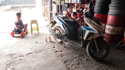 photo of Dua Sekawan Motor