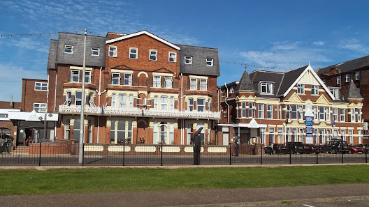 Palm Court Hotel and Burlington Function Suite 9-12 North Dr, Great Yarmouth NR30 1EG, United Kingdom